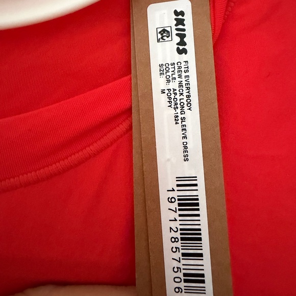 SKIMS NWT Fits Everybody Crew Neck Long Sleeve Dress color-Poppy - Picture 4 of 6